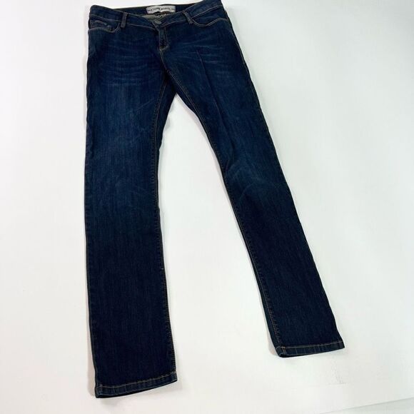 Etienne Marcel Jeans Women's 29 Blue Mid Rise Straight Cut Leg Sexy Fit Denim - Picture 1 of 9